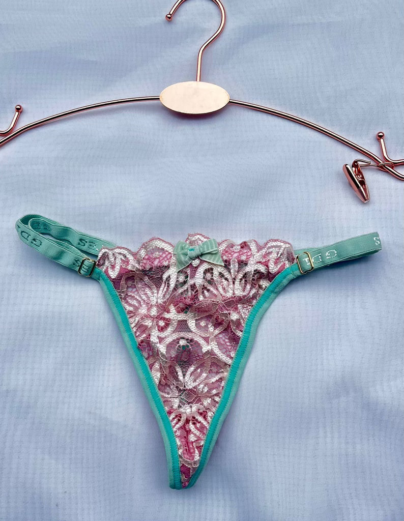 Earth G-String